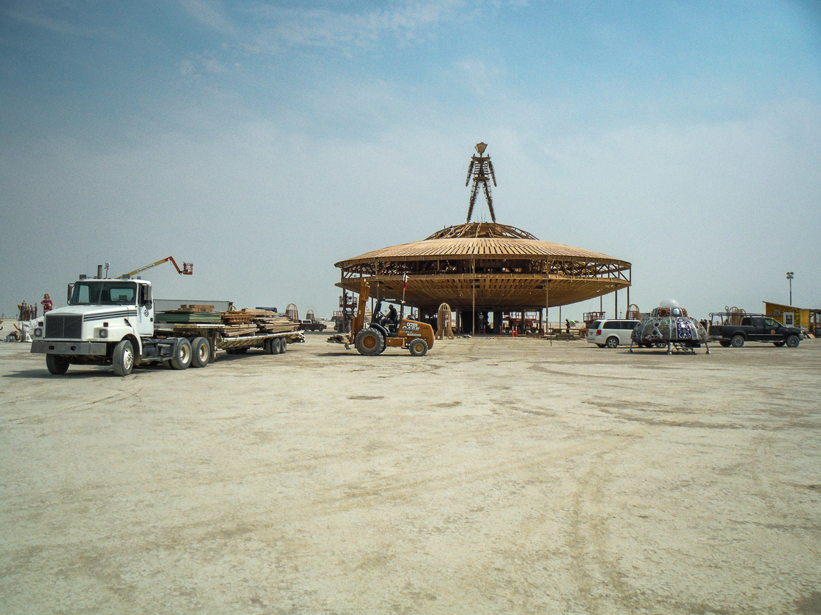 Black Rock City, Burning Man 2013, Cargo Cult, Space Ship, The Man, build, flying saucer