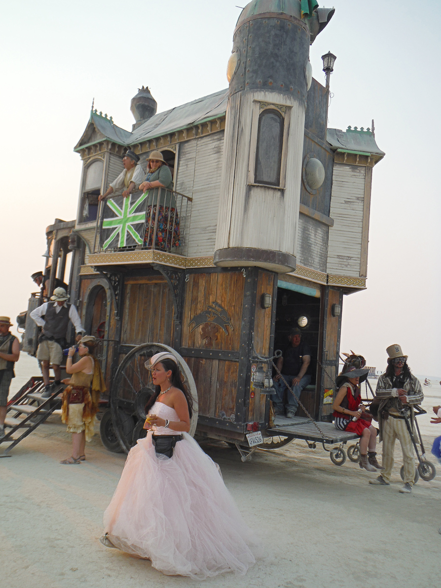 Black Rock City, Burning Man 2013, Cargo Cult, Mutant Vehicles, Neverwas Haul