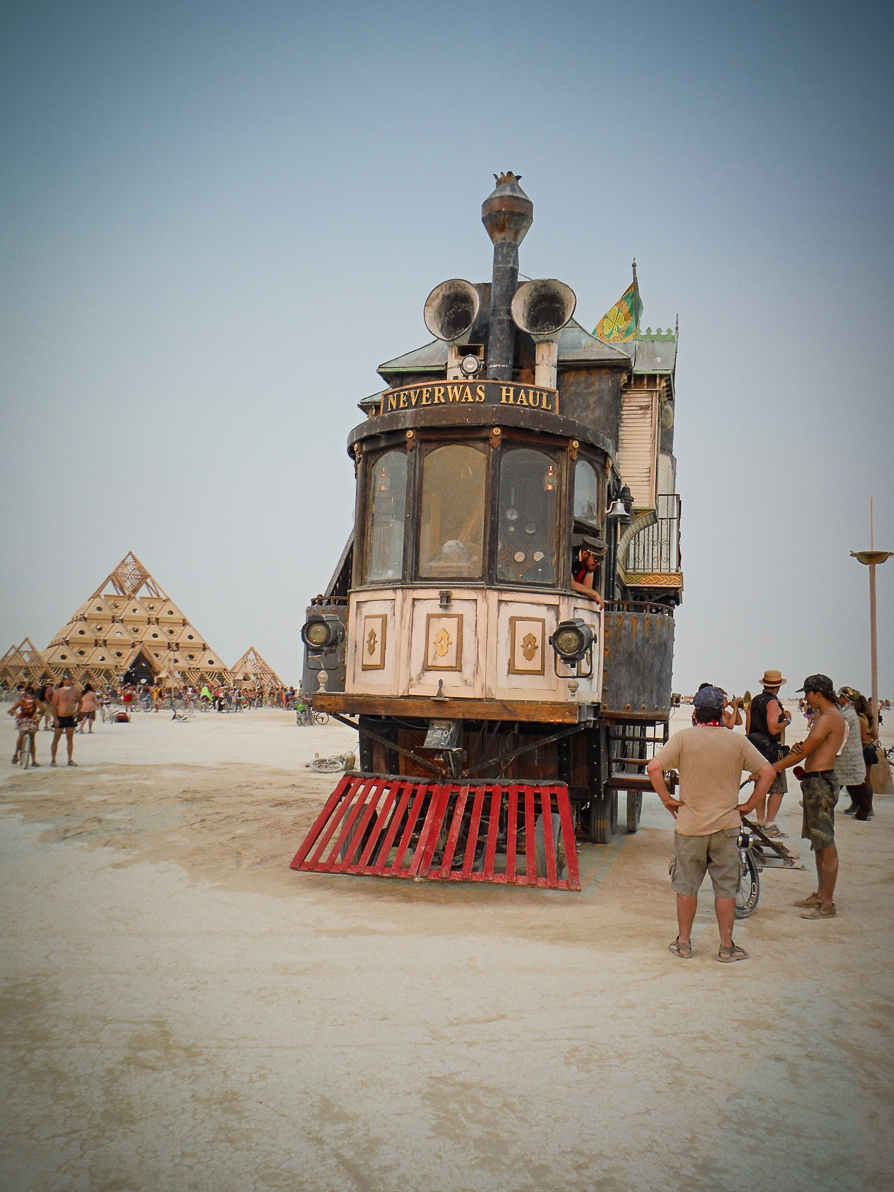 Black Rock City, Burning Man 2013, Cargo Cult, Mutant Vehicles, Neverwas Haul